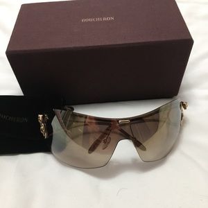 Boucheron Bou 61/s J5G Gold platted